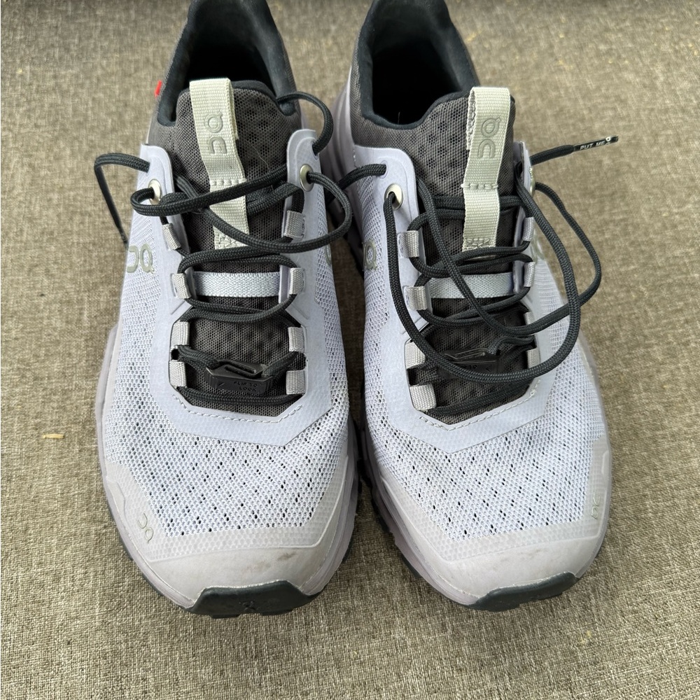On Running Womens Black and Gray Athletic Shoes